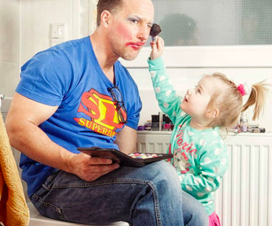 Top 20 Humorous Dads Who Totally Nailed Fatherhood…